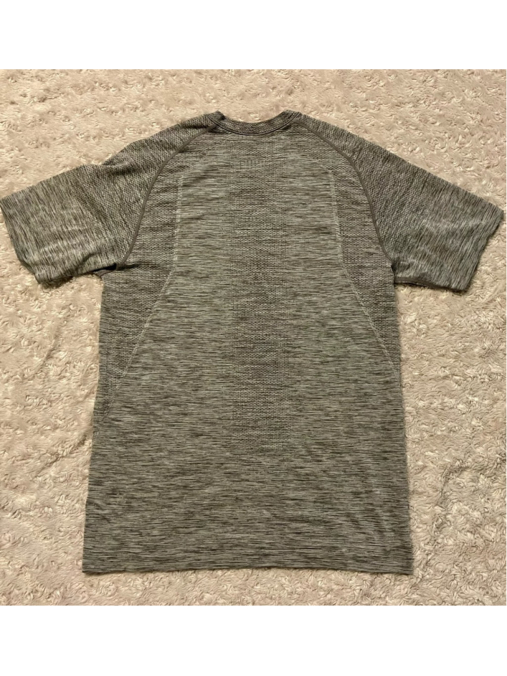Lululemon Men’s Metal Vent Tech Short Sleeve Shirt, Size Small, EUC